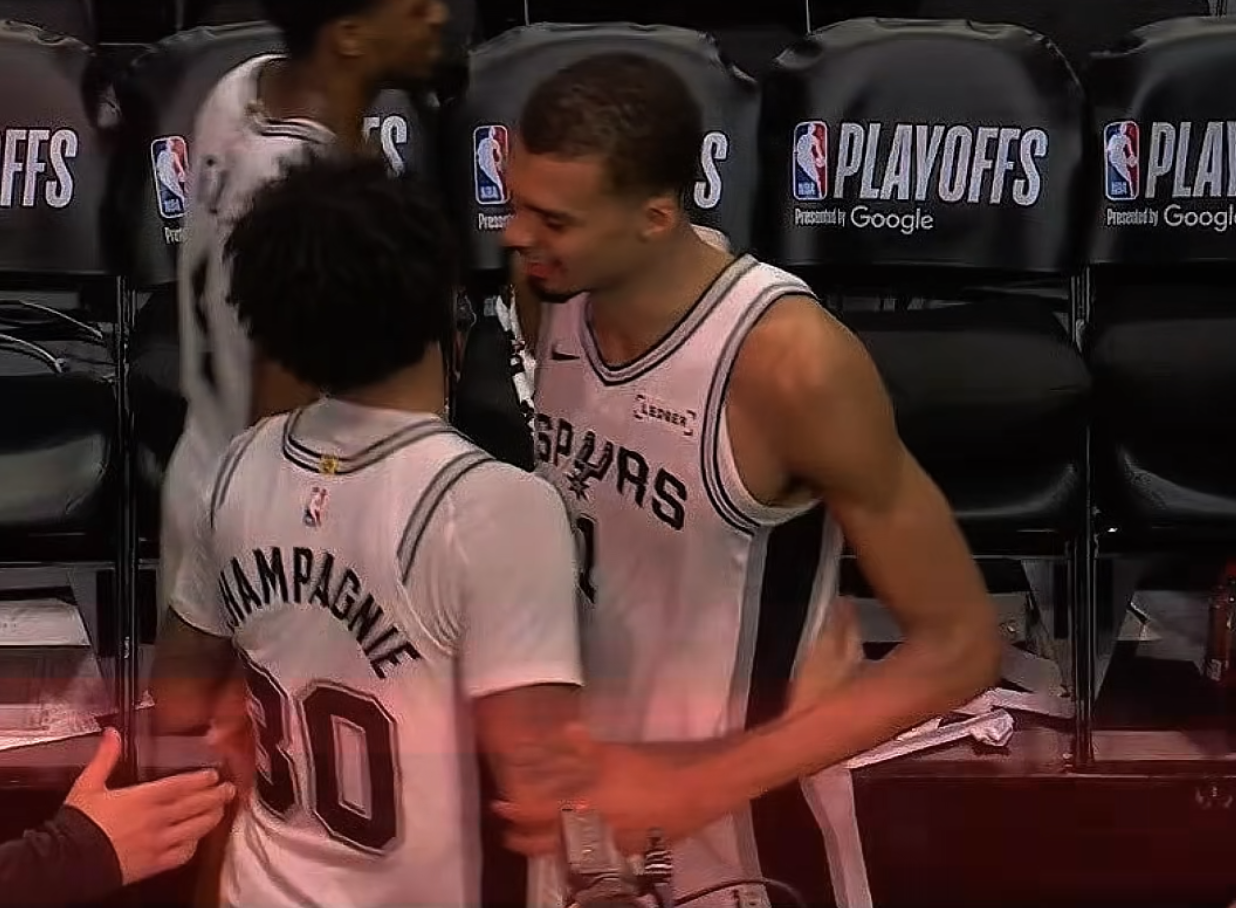 NBA马刺vs开拓者